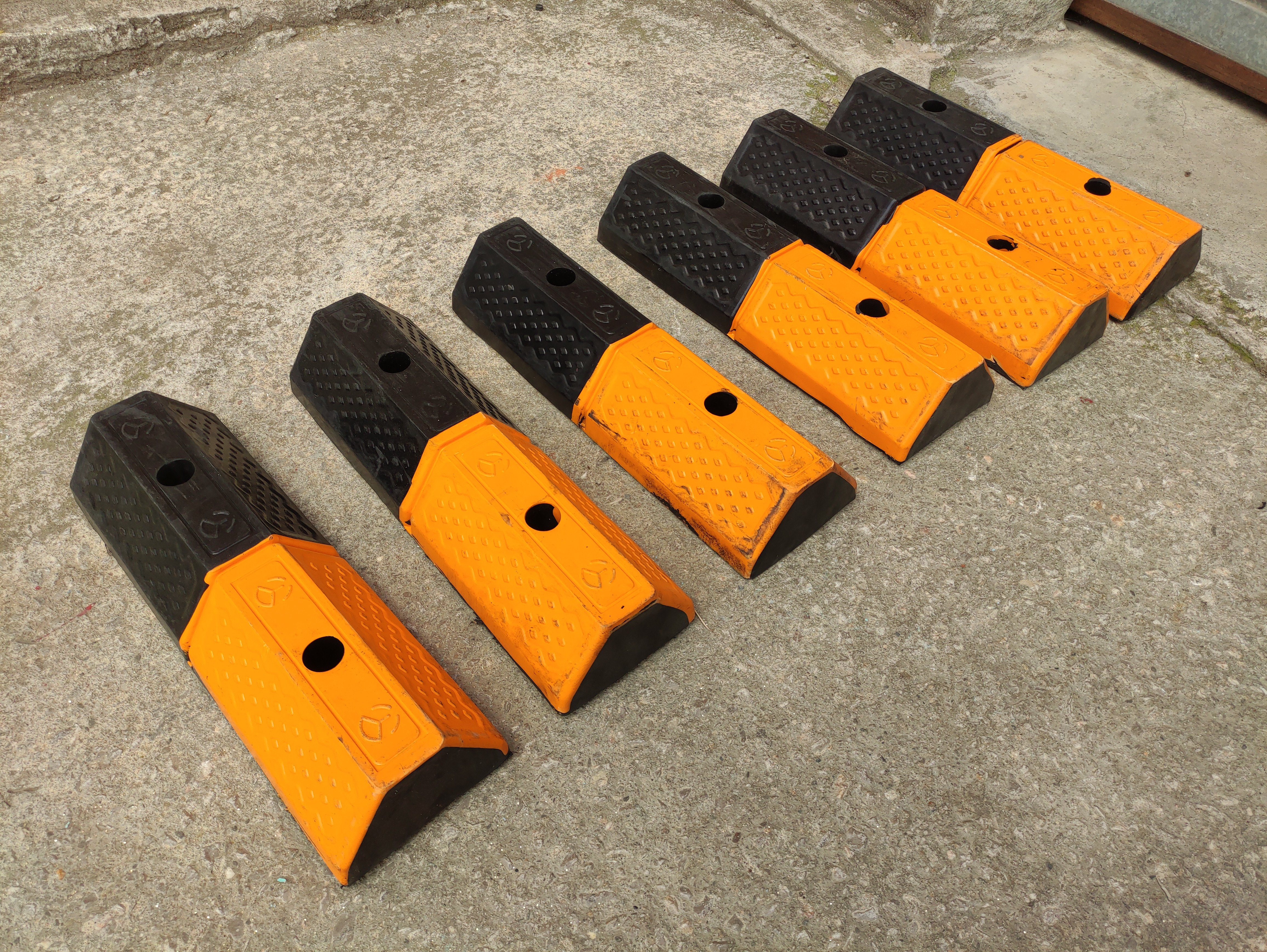 baden calle urbano caucho 8.5x47.5x14.5 6u